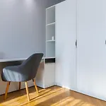 Cosy 1Bd Flat With A Lovely Balcony