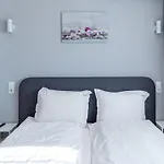 Cosy 1Bd Flat With A Lovely Balcony