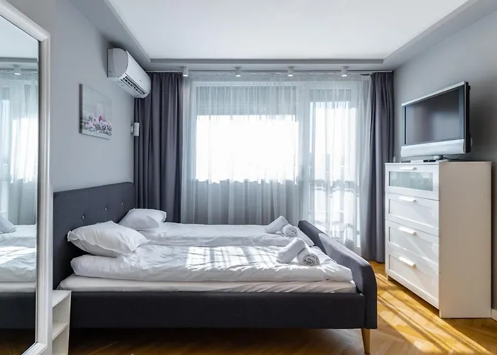 Cosy 1Bd Flat With A Lovely Balcony
