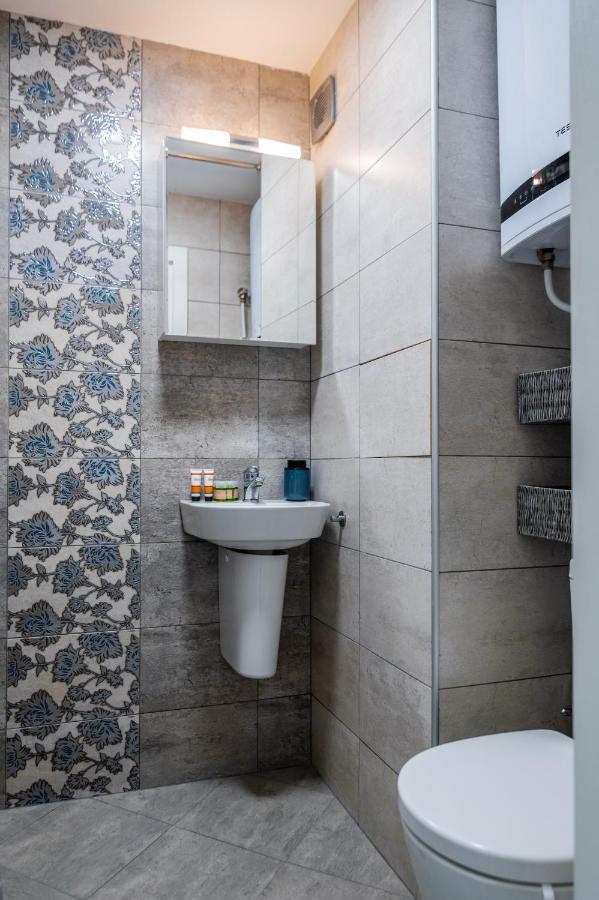 Appartamento Cosy 1bd Flat With A Lovely Balcony *